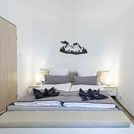 Activities & Relax, Skilift&downhill Apartment *